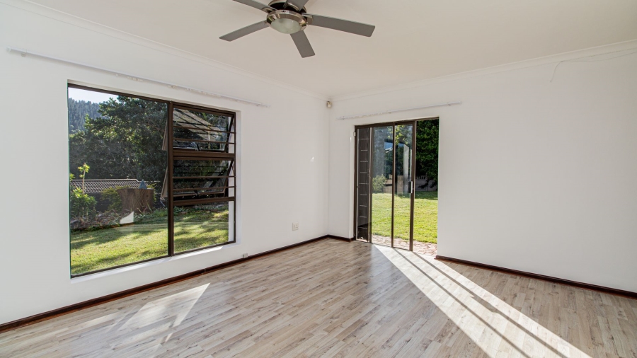 3 Bedroom Property for Sale in Meedingsride Western Cape